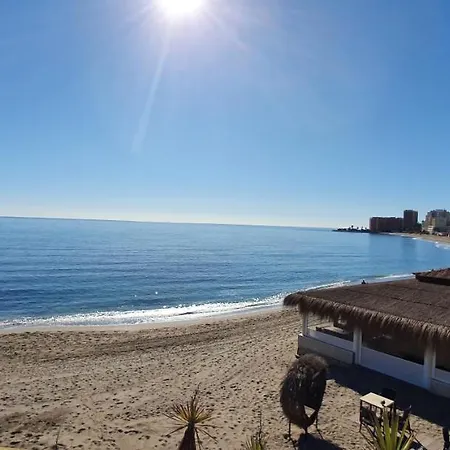 Maite , Luminoso Estudio Junto Al Mar Benalmádena