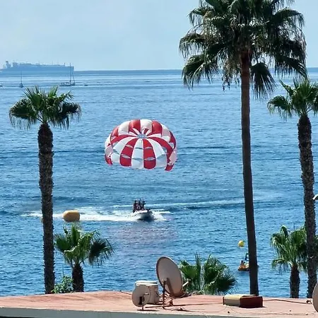 Lägenhet Maite , Luminoso Estudio Junto Al Mar Benalmádena