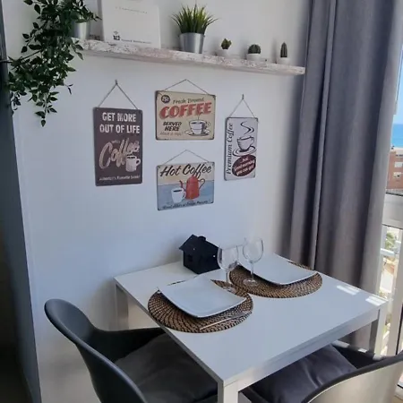 Lägenhet Maite , Luminoso Estudio Junto Al Mar *